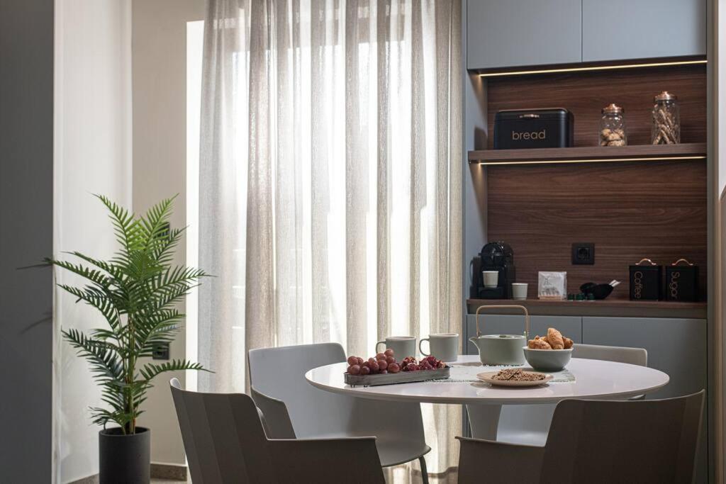 The Green Penthouse Iraklion Buitenkant foto